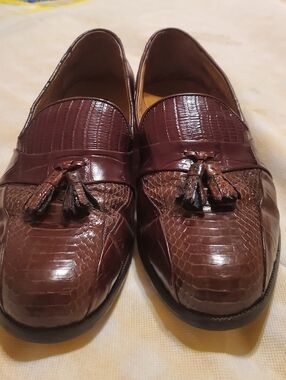 Stacy Adams Burgundy Tassel Slip-On Loafers